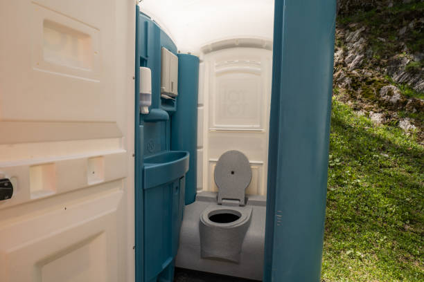 Best Porta potty delivery and setup  in Pineland, TX